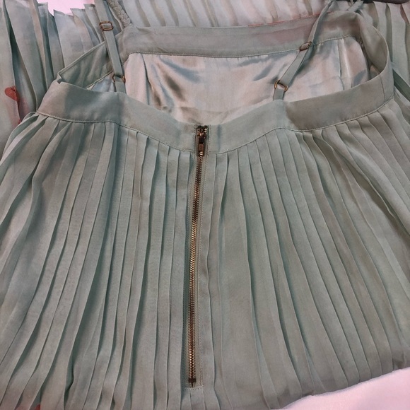 Love 21 Pleated Sundress Adjustable Straps Lined Floral Garden Party Sheer - Picture 3 of 8